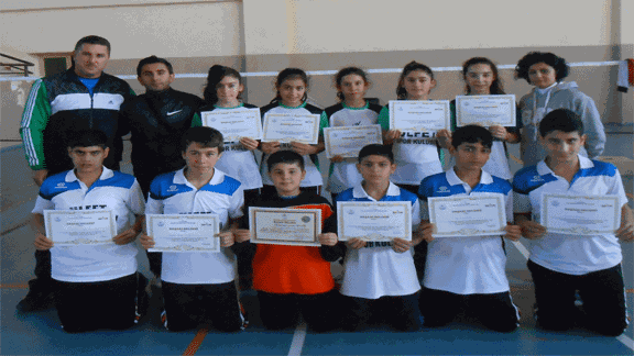Mehmet Adil İkiz Ortaokulunun Çifte Başarısı