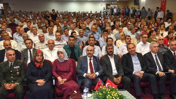 Valimiz Sayın Mahmut Demirtaşın Katılımıyla  15 Temmuz Demokrasi Zaferi ve Şehitleri Anma Programı   Gerçekleştirildi.